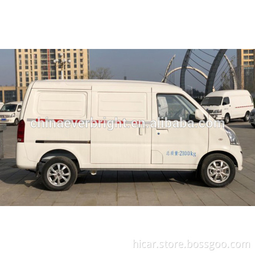 2022 Model Four Wheel High Speed EV New Energy Cargo/Van Electric Car